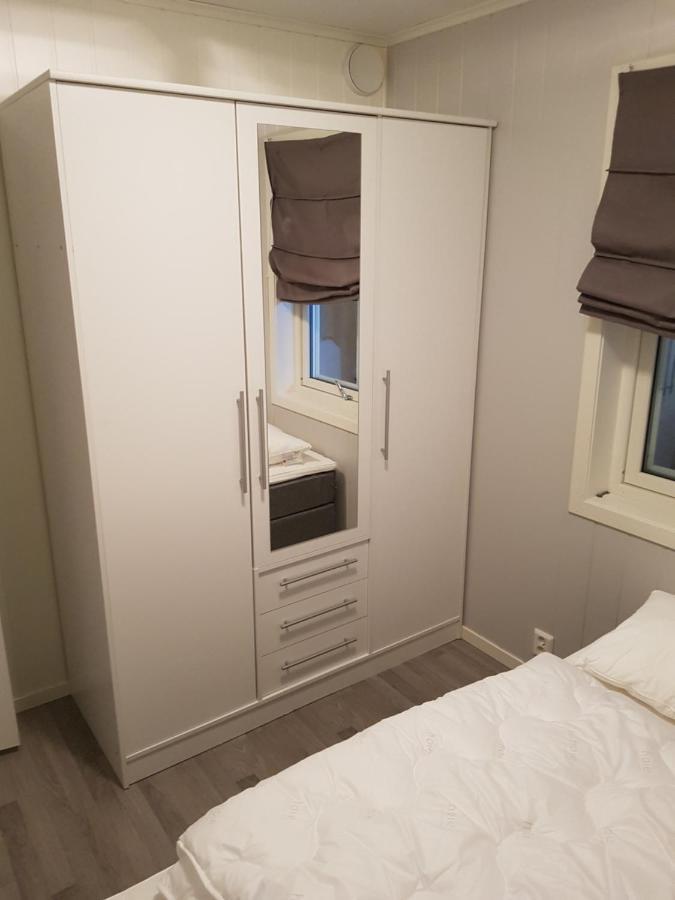 Fjaerland Vateviksvegen 17 Apartman Boyum Kültér fotó
